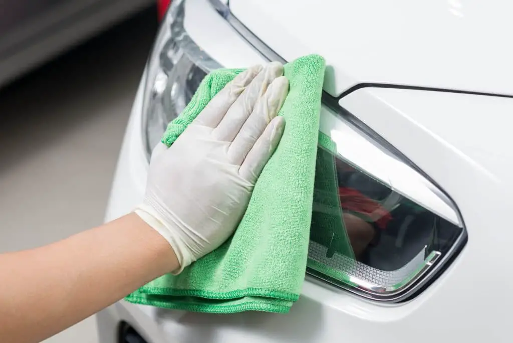 Cleaning headlights