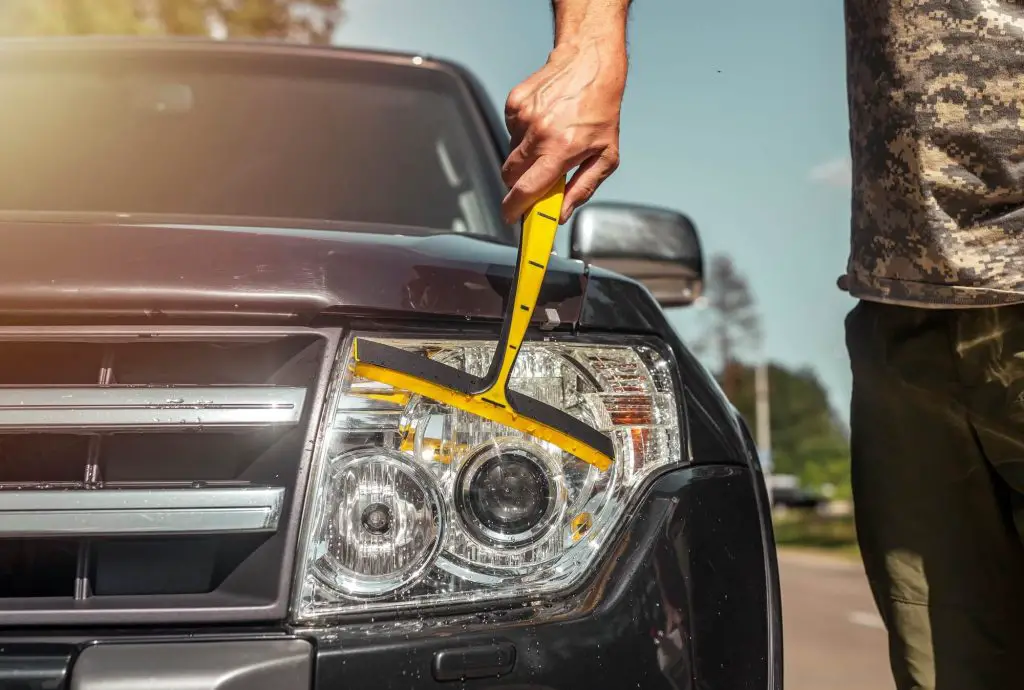 how to keep headlights from oxidizing