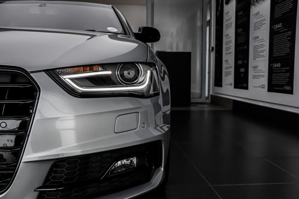 What are projector headlights 4 things you need to know