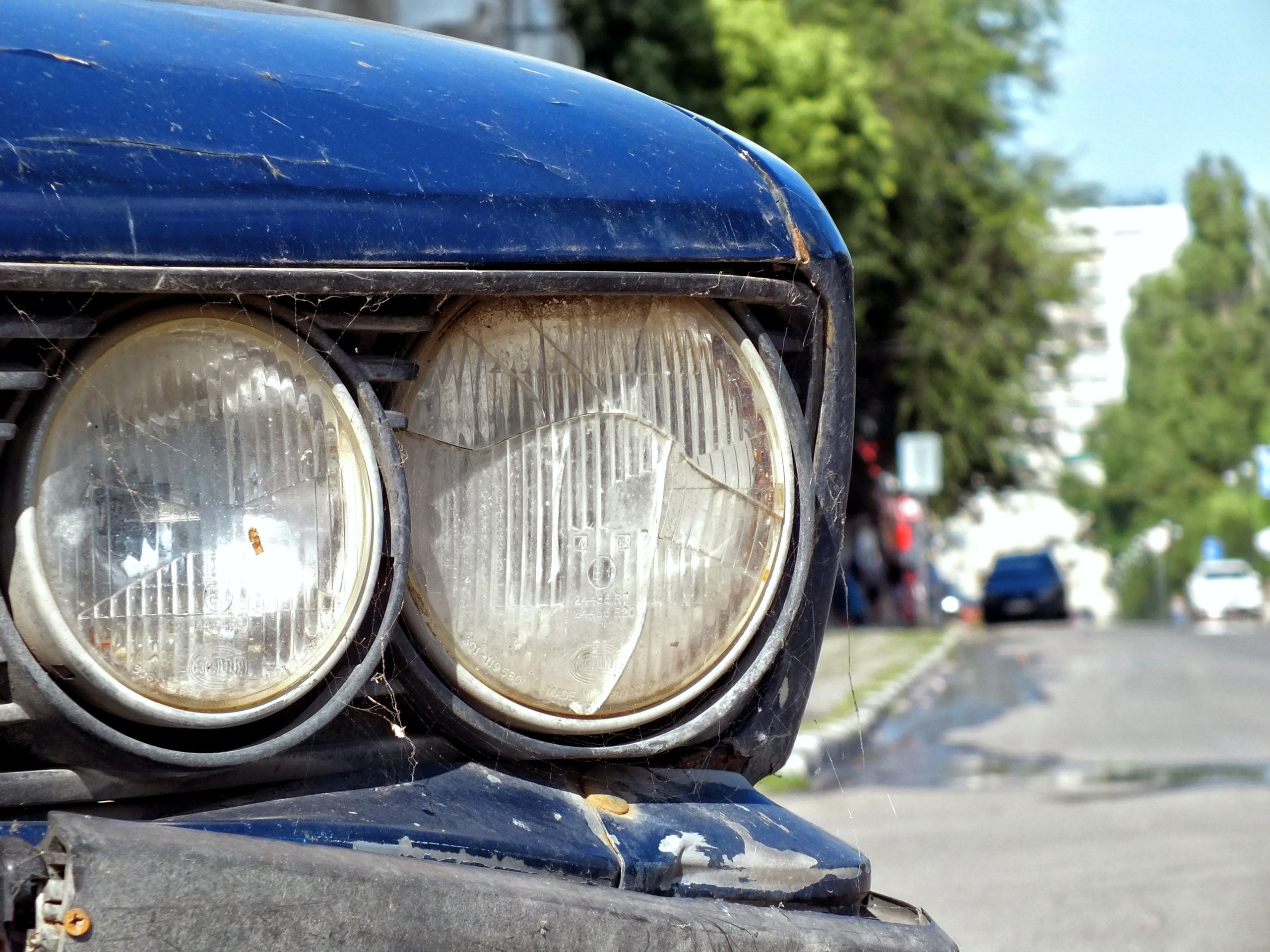 how to fix a cracked headlight
