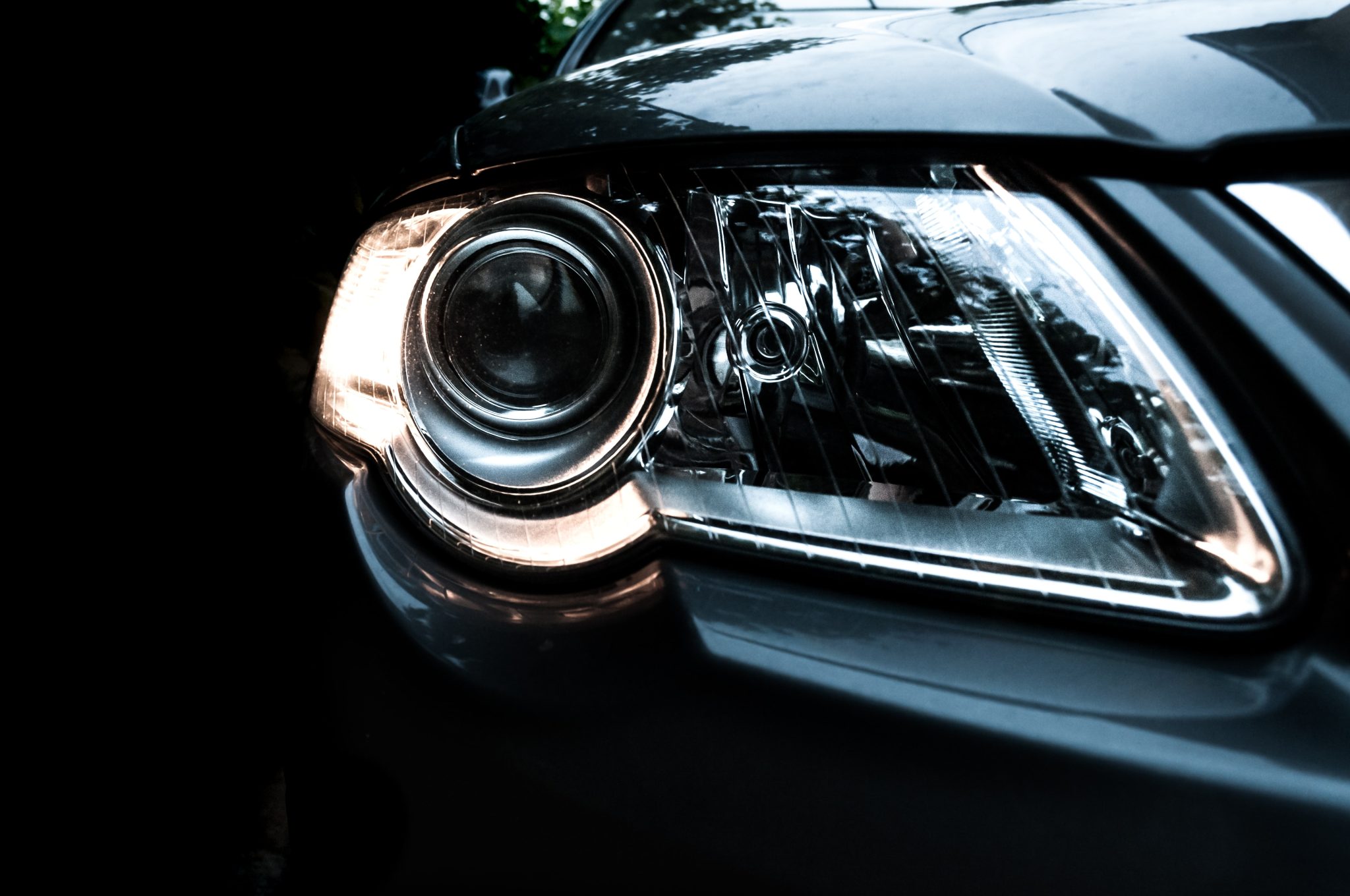 Why Does My Headlight Keep Going Out? 10 Common Reasons